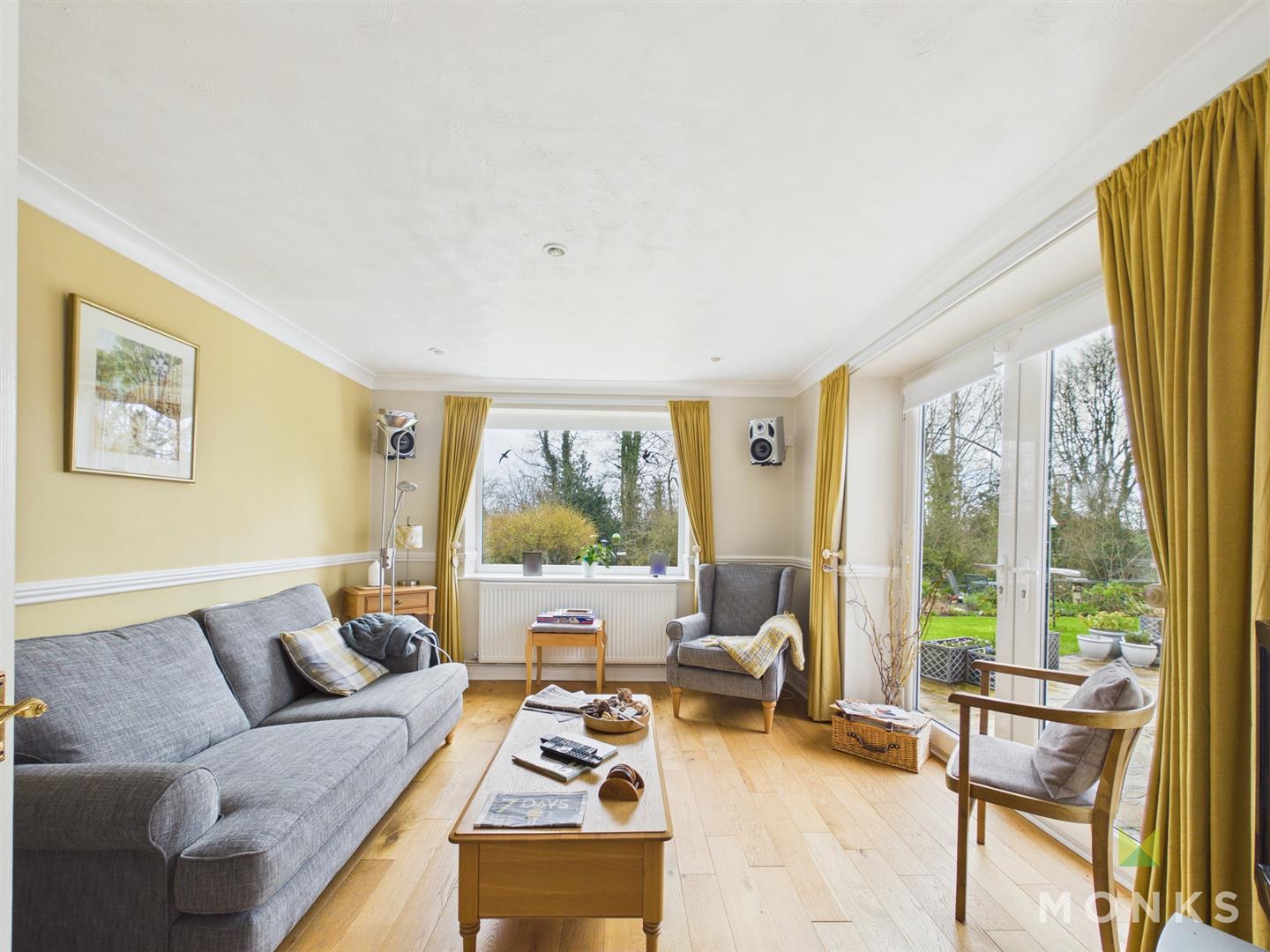 17 Glentworth Close, Oswestry, SY10 9PY For Sale